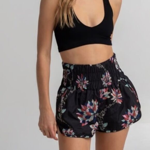 Free People The Way Home Short - Picture 2 of 8